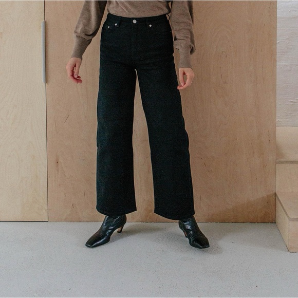 & Other Stories Keeper Straight Leg Jeans - Picture 1 of 14